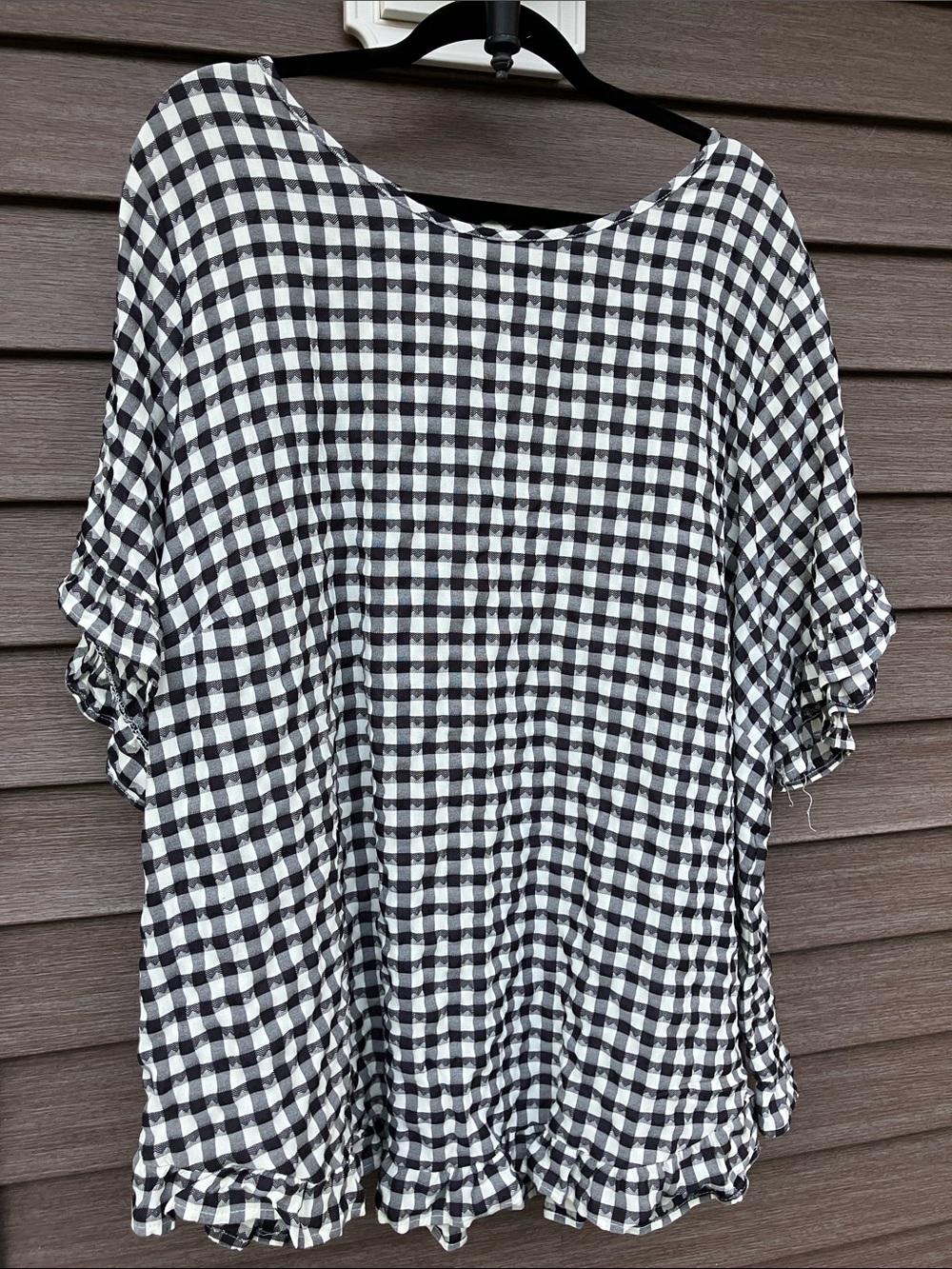 Like new black/cream gingham shirt 5X